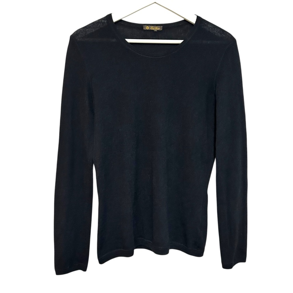 Loro Piana 46 classic cashmere sweater crew neck made in Italy luxury staple